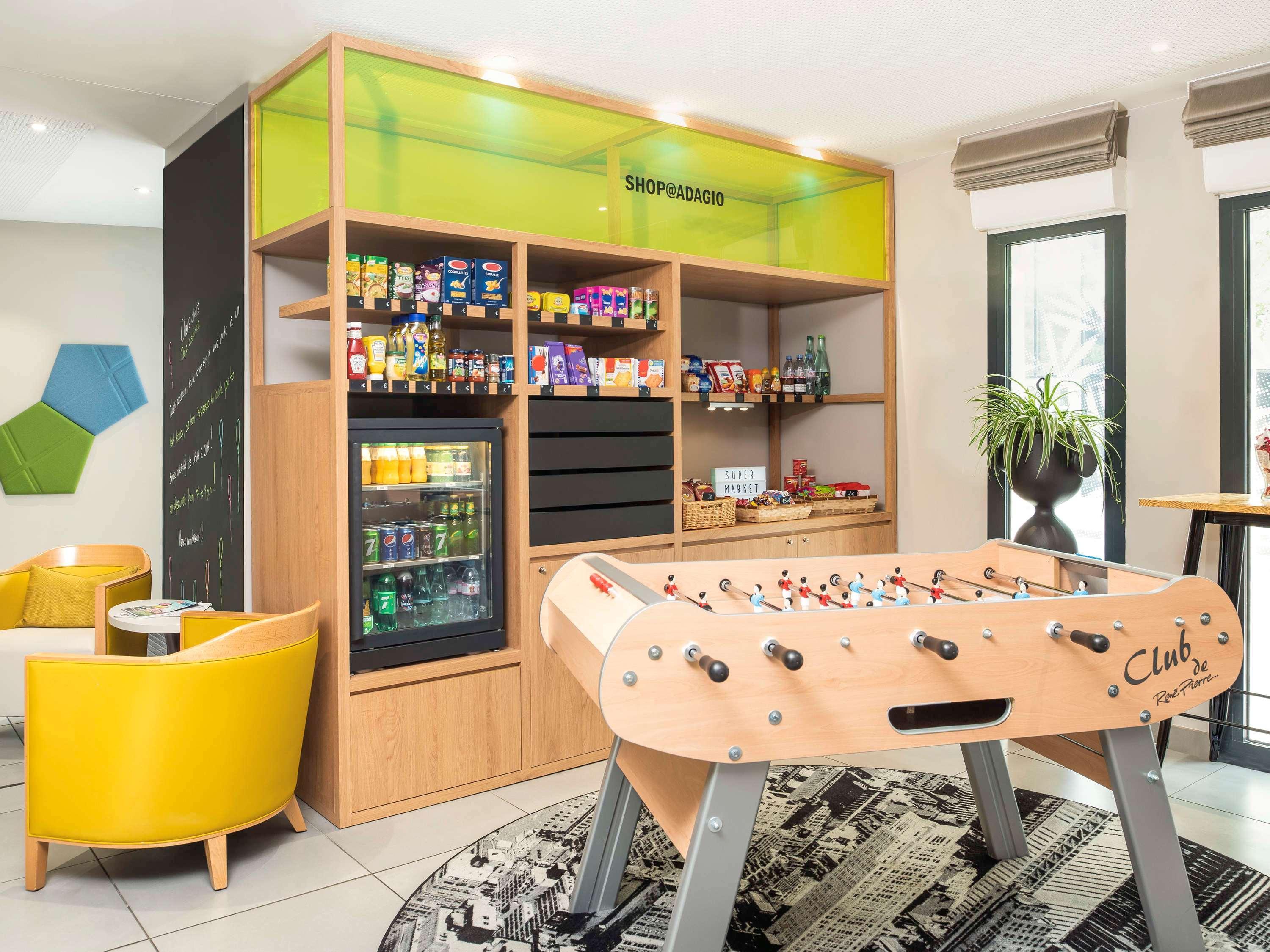 Aparthotel Adagio Access Colombes La Defense Екстер'єр фото