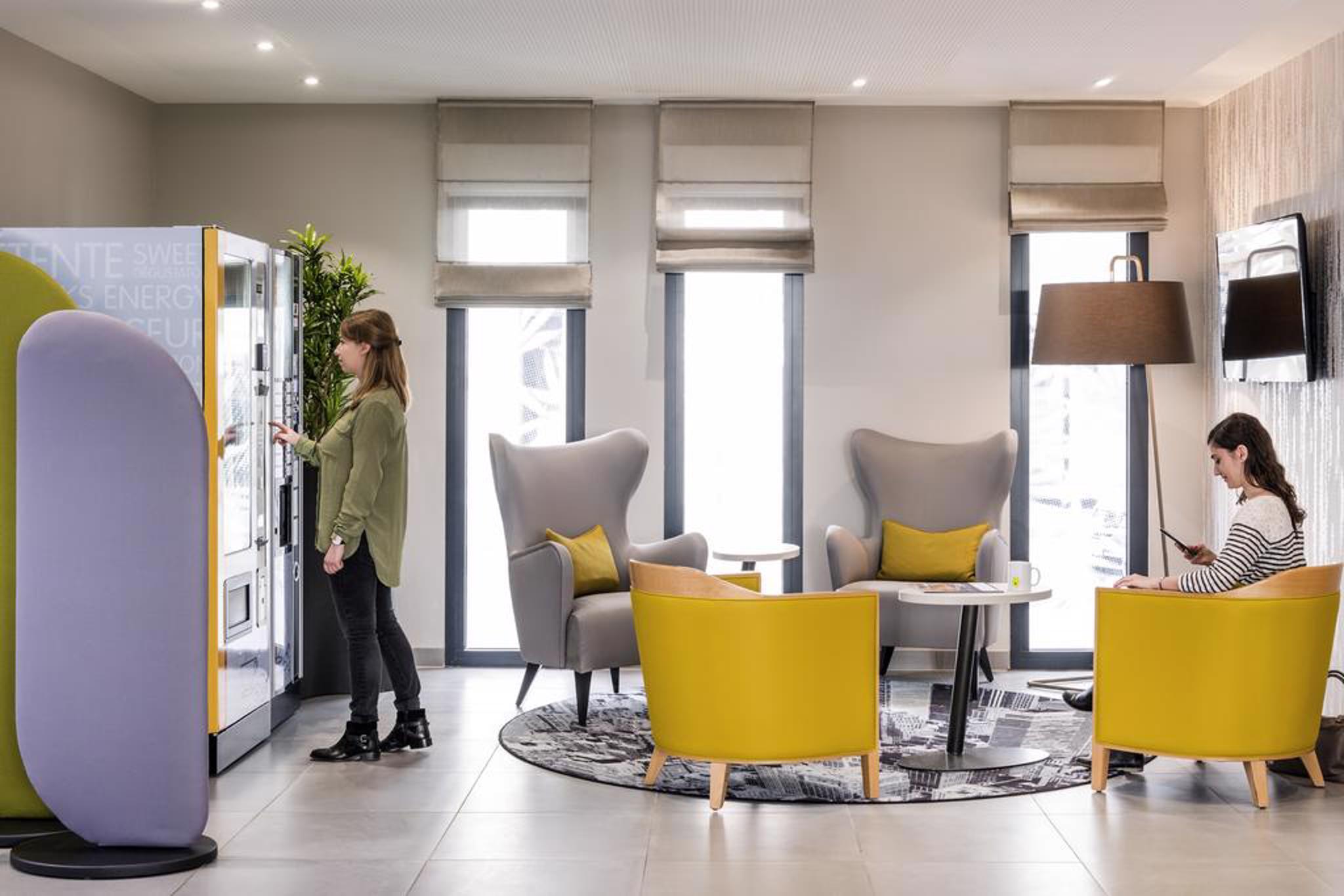 Aparthotel Adagio Access Colombes La Defense Екстер'єр фото