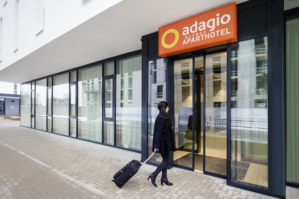 Aparthotel Adagio Access Colombes La Defense Екстер'єр фото